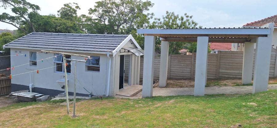 4 Bedroom Property for Sale in Cambridge West Eastern Cape